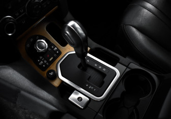 Подержанный автомобиль Land Rover Discovery 2012 года (12 фото)