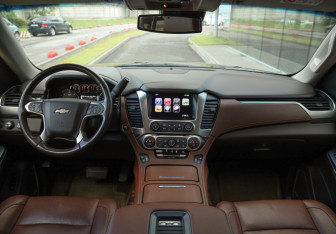 Подержанный автомобиль Chevrolet Tahoe 2016 года (12 фото)