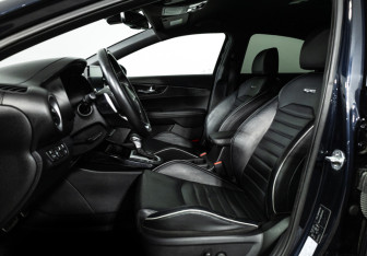 Подержанный автомобиль Kia Cerato Sedan 2022 года (22 фото)