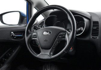 Подержанный автомобиль Kia Cerato Sedan 2021 года (15 фото)