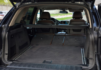 Подержанный автомобиль BMW X5 2016 года (31 фото)