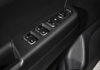 Подержанный автомобиль Kia Sportage 2021 года (10 фото)