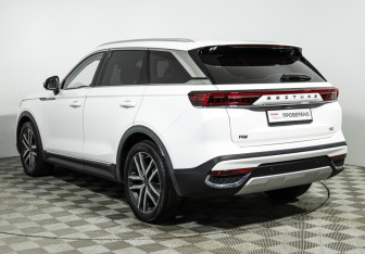 Подержанный автомобиль FAW Bestune T99 2023 года (7 фото)