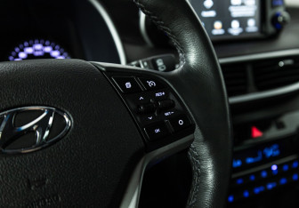 Подержанный автомобиль Hyundai Tucson 2019 года (18 фото)