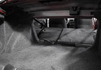 Подержанный автомобиль Volkswagen Polo Sedan 2011 года (22 фото)