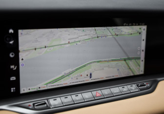 Подержанный автомобиль Voyah Free 2023 года (18 фото)