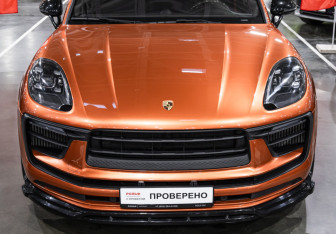 Подержанный автомобиль Porsche Macan 2016 года (6 фото)