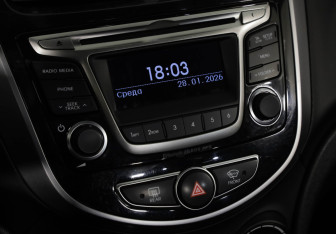 Подержанный автомобиль Hyundai Solaris Sedan 2015 года (14 фото)