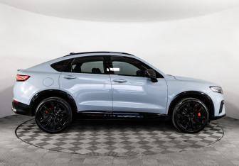 Подержанный автомобиль Geely Tugella 2024 года (5 фото)