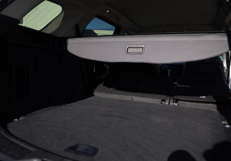 Подержанный автомобиль Land Rover Discovery Sport 2016 года (31 фото)