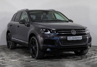 Подержанный автомобиль Volkswagen Touareg 2012 года (3 фото)