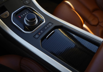 Подержанный автомобиль Land Rover Range Rover Evoque 2013 года (21 фото)