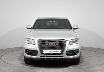 Подержанный автомобиль Audi Q5 2012 года (2 фото)