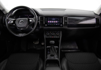 Подержанный автомобиль Skoda Kodiaq 2020 года (9 фото)