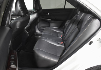 Подержанный автомобиль Toyota Camry Sedan 2017 года (11 фото)