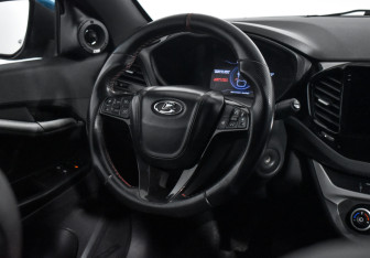 Подержанный автомобиль LADA (ВАЗ) Vesta Sedan 2017 года (15 фото)
