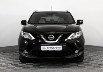 Подержанный автомобиль Nissan Qashqai 2016 года (2 фото)