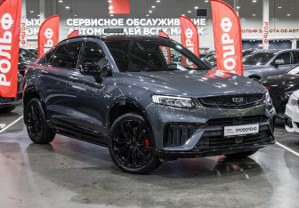 Подержанный автомобиль Geely Tugella 2024 года (5 фото)