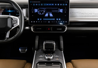 Подержанный автомобиль Jetour T2 2024 года (13 фото)