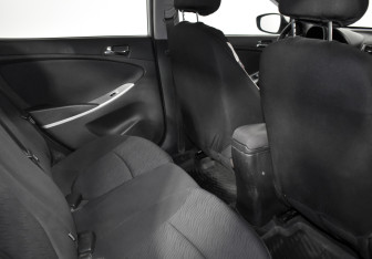 Подержанный автомобиль Hyundai Solaris Sedan 2012 года (14 фото)