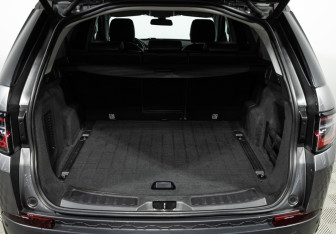 Подержанный автомобиль Land Rover Discovery Sport 2016 года (24 фото)