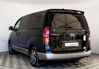 Подержанный автомобиль Hyundai Grand Starex 2020 года (7 фото)