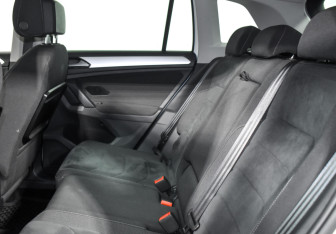 Подержанный автомобиль Volkswagen Tiguan 2017 года (12 фото)