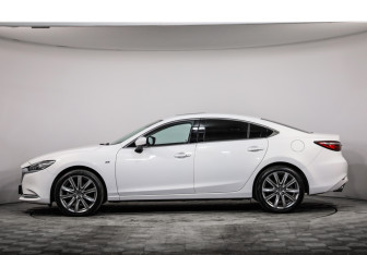 Подержанный автомобиль Mazda 6 Sedan 2023 года (8 фото)