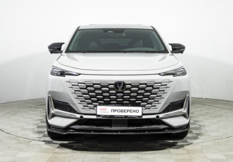 Подержанный автомобиль Changan UNI-K 2023 года (2 фото)