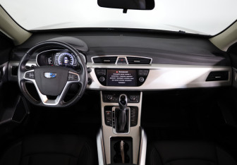 Подержанный автомобиль Geely Atlas 2020 года (9 фото)