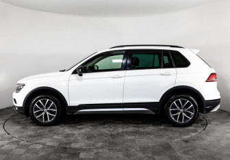 Подержанный автомобиль Volkswagen Tiguan 2018 года (9 фото)