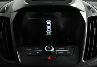 Подержанный автомобиль Ford Kuga 2016 года (18 фото)