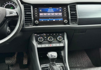 Подержанный автомобиль Skoda Kodiaq 2018 года (14 фото)