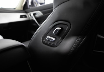 Подержанный автомобиль Geely Atlas 2021 года (21 фото)