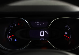 Подержанный автомобиль Renault Kaptur 2018 года (13 фото)