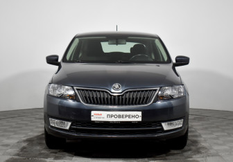 Подержанный автомобиль Skoda Rapid Liftback 2015 года (2 фото)