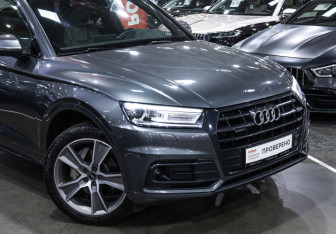 Подержанный автомобиль Audi Q5 2019 года (7 фото)