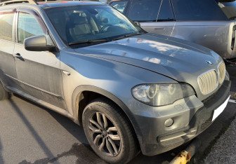 Подержанный автомобиль BMW X5 2008 года (2 фото)