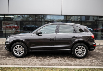 Подержанный автомобиль Audi Q5 2014 года (7 фото)