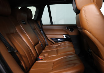 Подержанный автомобиль Land Rover Range Rover 2013 года (24 фото)