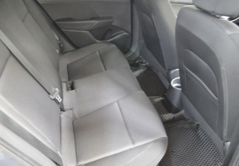 Подержанный автомобиль Hyundai Solaris Sedan 2018 года (13 фото)