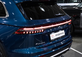 Подержанный автомобиль Geely Monjaro 2023 года (15 фото)