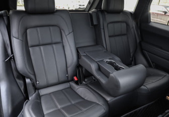 Подержанный автомобиль Land Rover Range Rover Sport 2019 года (32 фото)