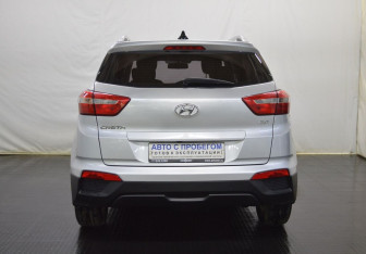 Подержанный автомобиль Hyundai Creta 2018 года (6 фото)