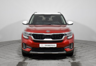 Подержанный автомобиль Kia Seltos 2021 года (2 фото)