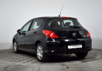 Подержанный автомобиль Peugeot 308 Hatchback 2008 года (7 фото)