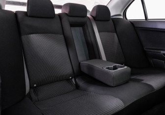 Подержанный автомобиль Mitsubishi Lancer Sedan 2008 года (19 фото)