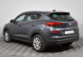 Подержанный автомобиль Hyundai Tucson 2019 года (7 фото)