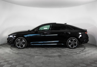 Подержанный автомобиль Kia K5 2021 года (8 фото)