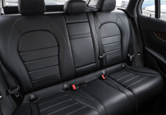 Подержанный автомобиль Mercedes-Benz GLC Coupe 2016 года (30 фото)